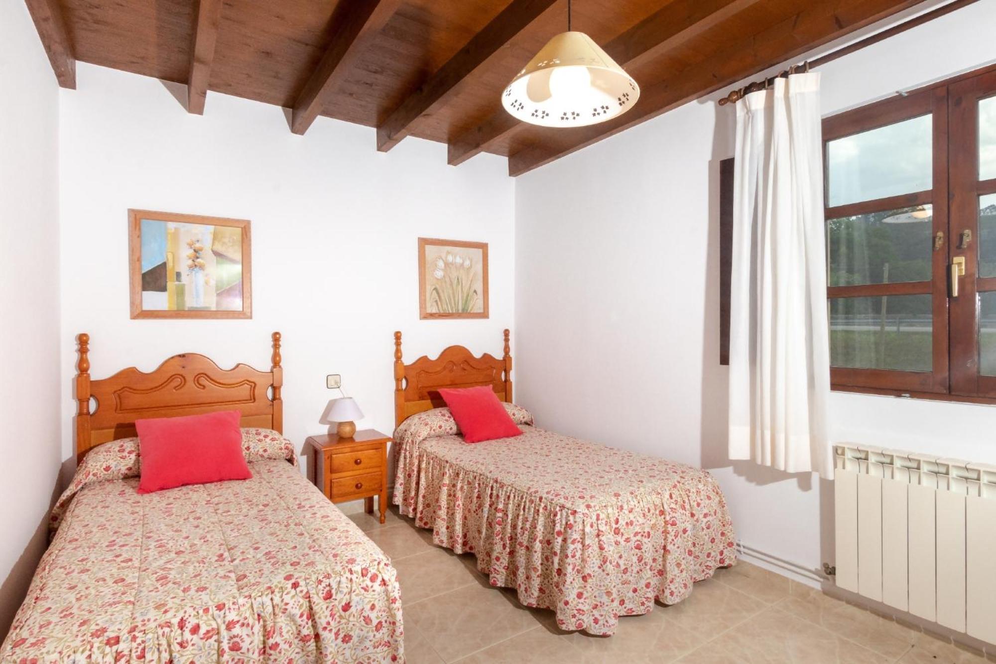 Apartamentos El Acebo Navés Esterno foto